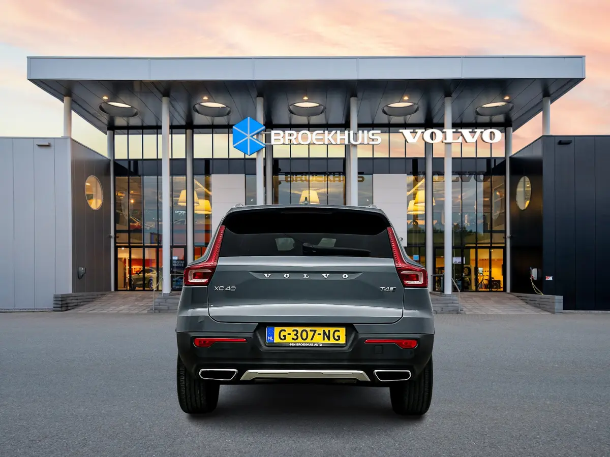 T4 AWD Inscription | 1E EIGENAAR | 18" | Leder | Parkeercamera | Keyless | Trekhaak | Alarm Klasse 3 | Houtafwerking