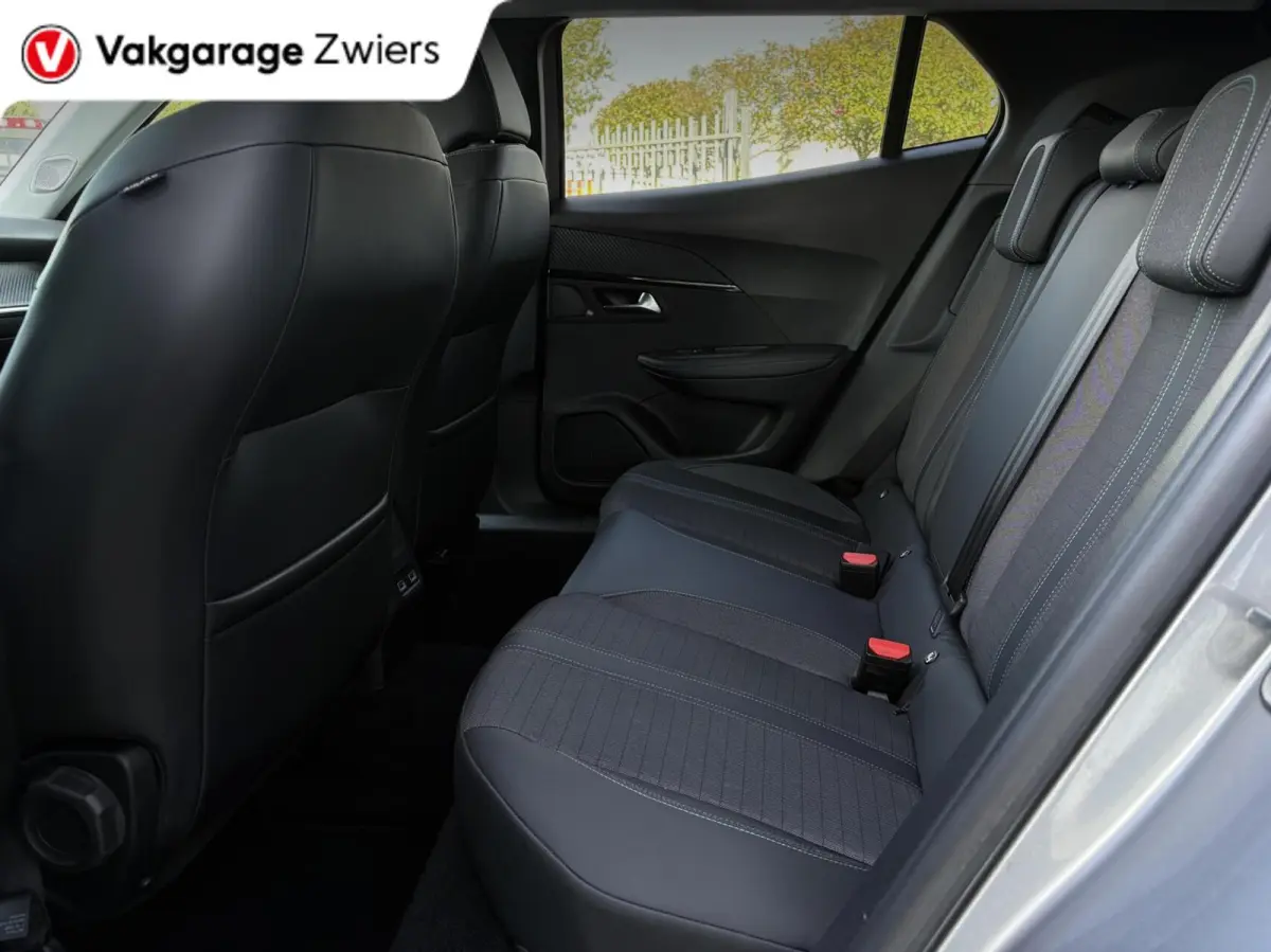 EV Blue Lease Allure 50 kWh|SOH90.3%|3-Fase|3D I-cockpit | Carplay|Cruise|Navi|Camera|