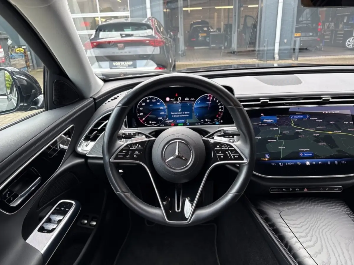 E300e AVANTGARDE ADVANCED 313 PK INCL.JUNGE STERNE GARANTIE