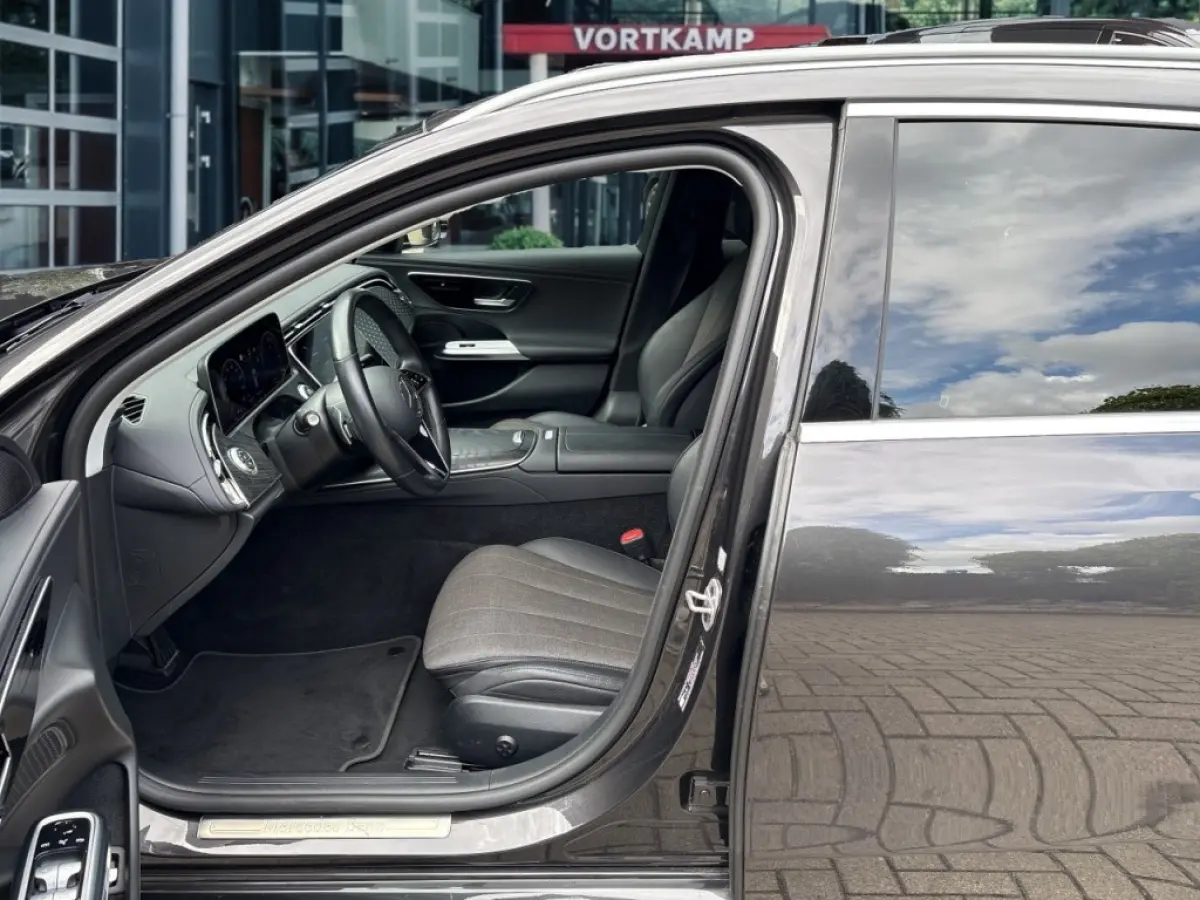 E300e AVANTGARDE ADVANCED 313 PK INCL.JUNGE STERNE GARANTIE