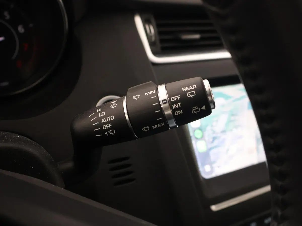 2.0 P200 AWD S + CARPLAY | AFN. TREKHAAK | STANDKACHEL | LEDER | CAMERA