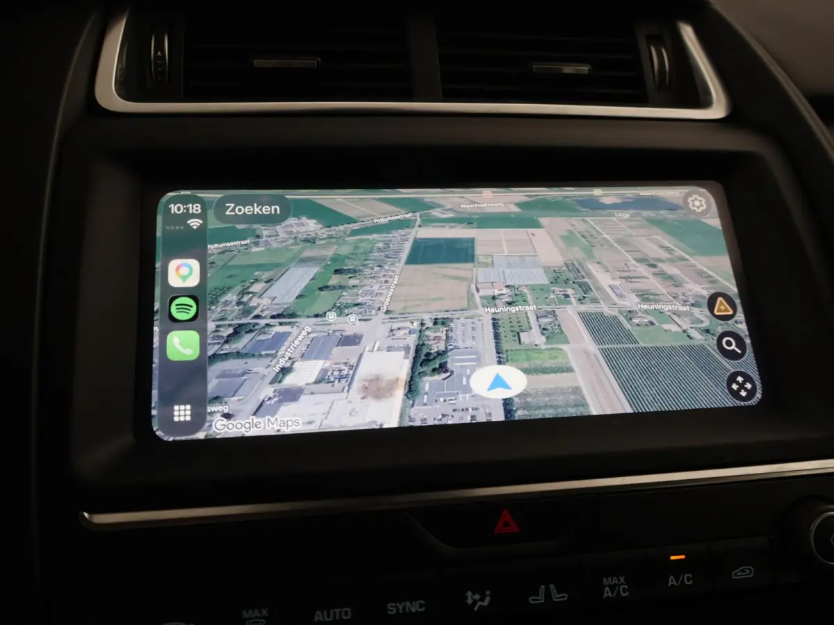 2.0 P200 AWD S + CARPLAY | AFN. TREKHAAK | STANDKACHEL | LEDER | CAMERA