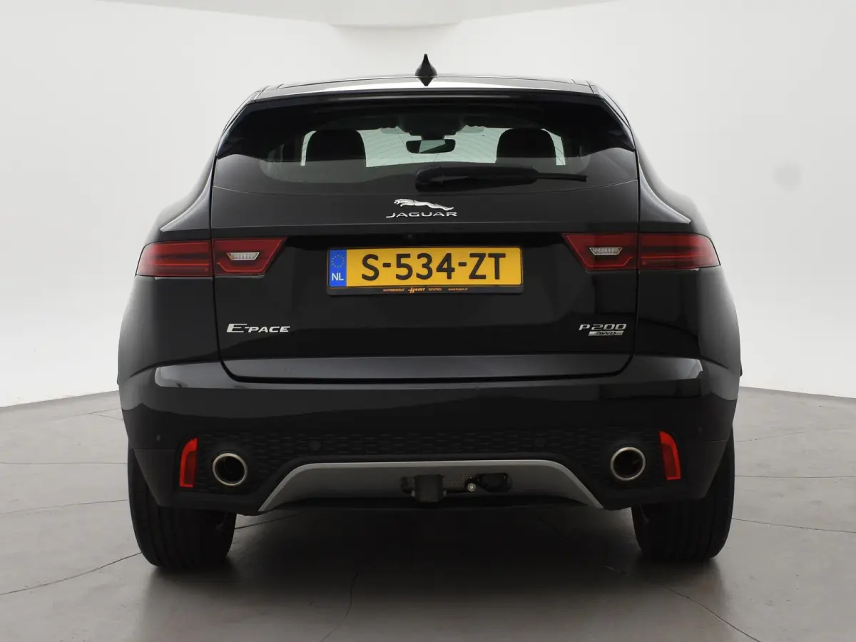 2.0 P200 AWD S + CARPLAY | AFN. TREKHAAK | STANDKACHEL | LEDER | CAMERA