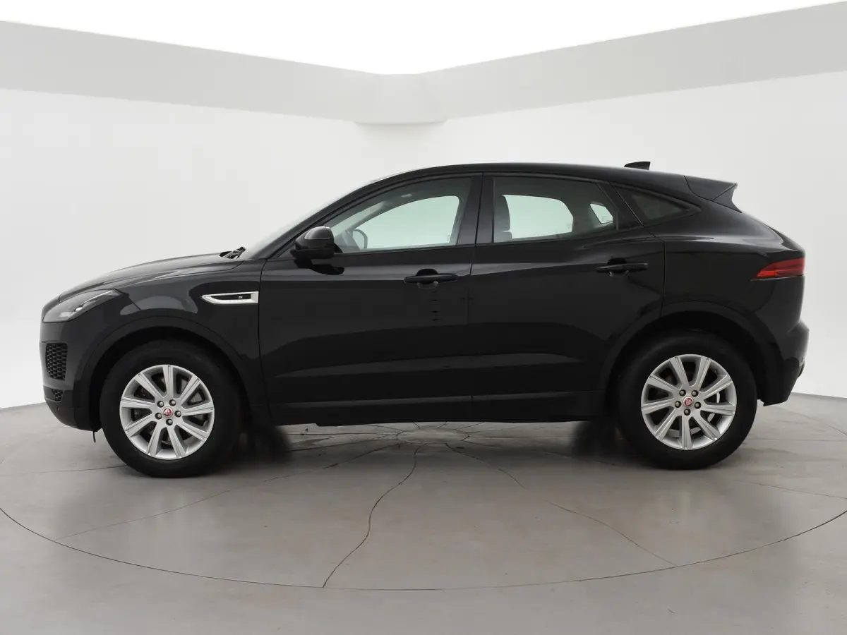 2.0 P200 AWD S + CARPLAY | AFN. TREKHAAK | STANDKACHEL | LEDER | CAMERA