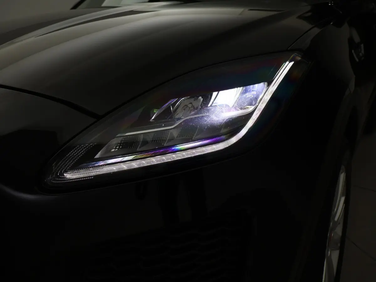 2.0 P200 AWD S + CARPLAY | AFN. TREKHAAK | STANDKACHEL | LEDER | CAMERA