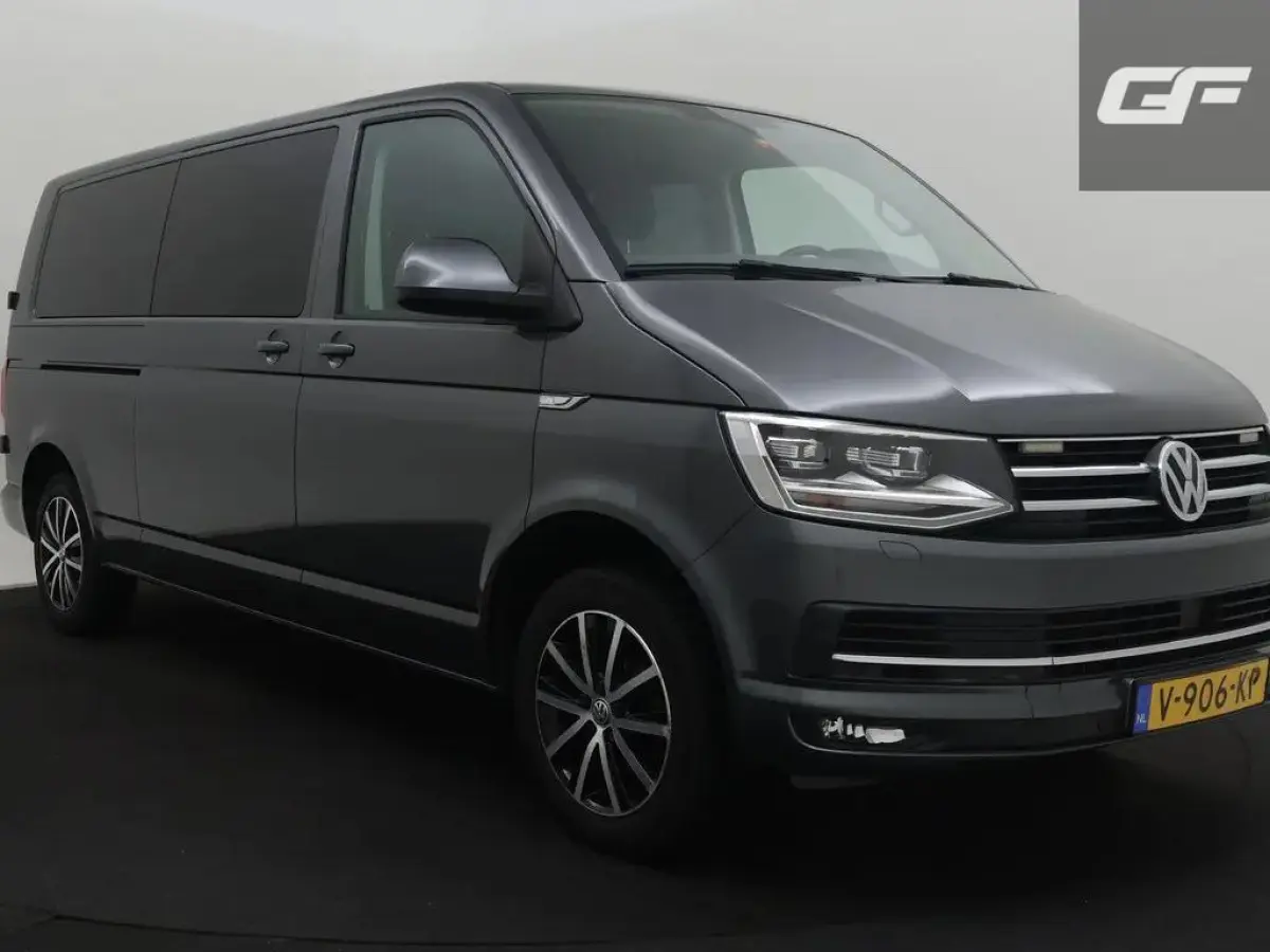 2.0 TDI L2H1 DC Highline DSG CarPlay ACC