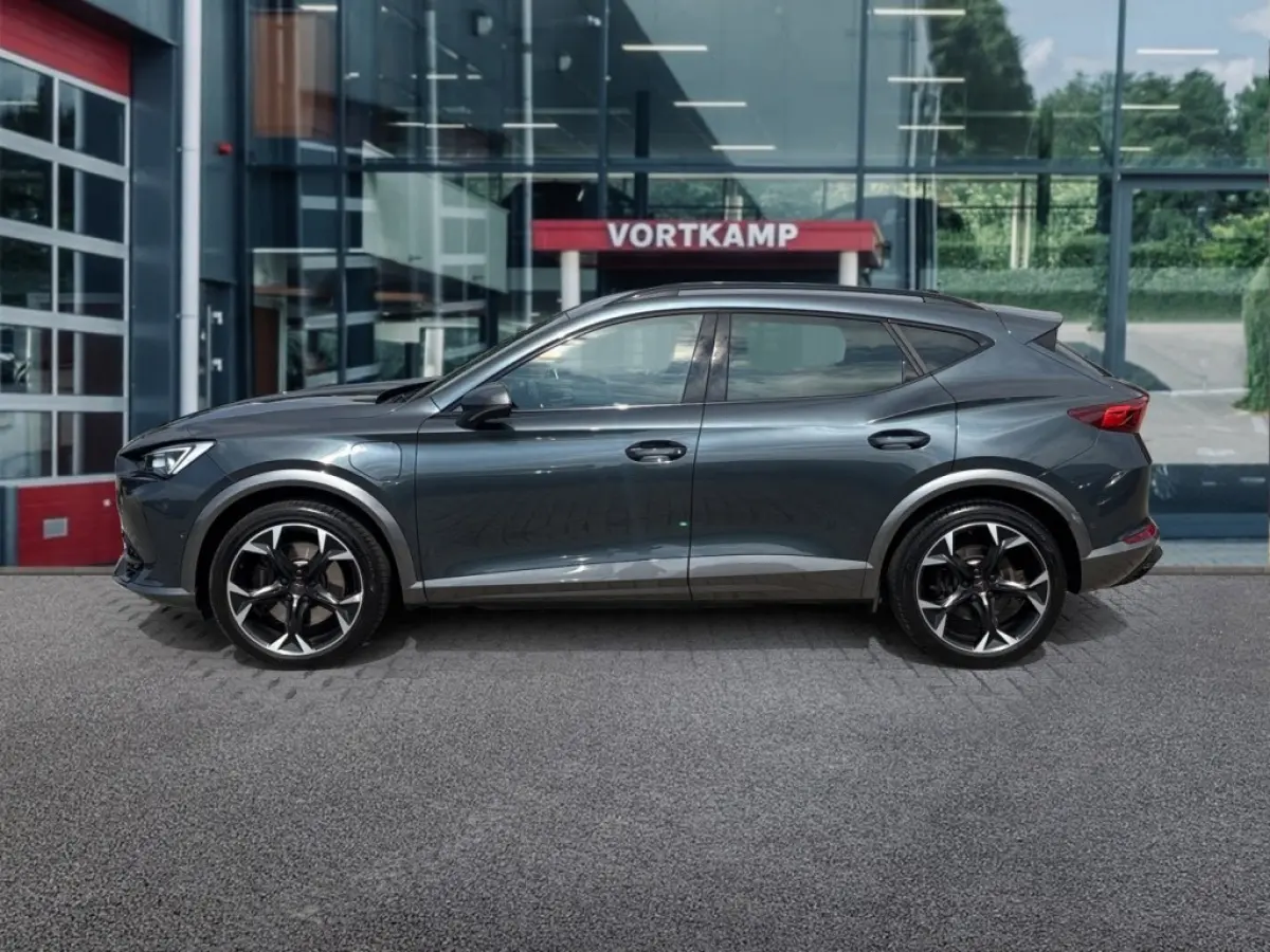 1.4 TSI e-HYBRID VZ ZWENK.TREKHAAK/ACC/MATRIX/CAMERA/ACC/STOELVERW