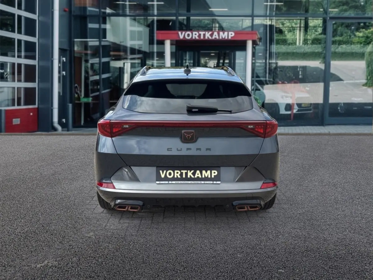 1.4 TSI e-HYBRID VZ ZWENK.TREKHAAK/ACC/MATRIX/CAMERA/ACC/STOELVERW