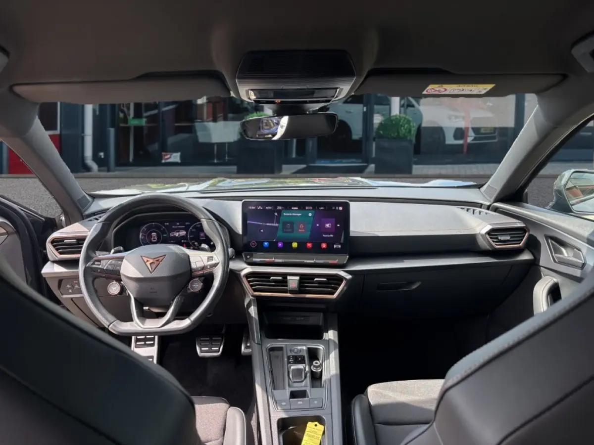 1.4 TSI e-HYBRID VZ ZWENK.TREKHAAK/ACC/MATRIX/CAMERA/ACC/STOELVERW