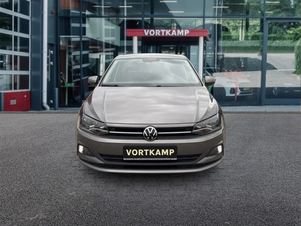 1.0 COMFORTLINE CARPLAY/PDC/STOELVERW/CRUISE/15''INCH