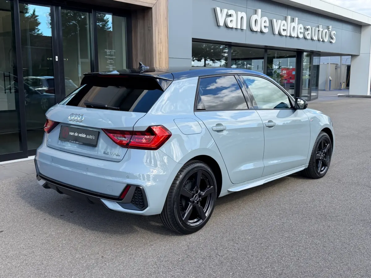 25 TFSI S-tronic S-line | Led | Navi | Carplay | Adapt. Cruise | Stoelverwarming | Rijklaar incl. garantie