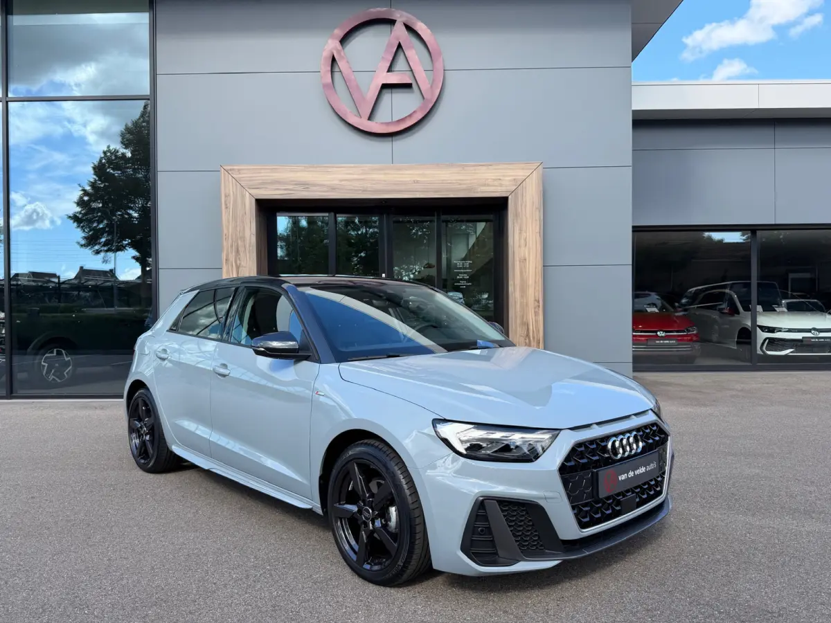 25 TFSI S-tronic S-line | Led | Navi | Carplay | Adapt. Cruise | Stoelverwarming | Rijklaar incl. garantie