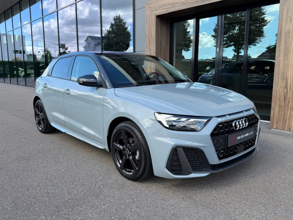 25 TFSI S-tronic S-line | Led | Navi | Carplay | Adapt. Cruise | Stoelverwarming | Rijklaar incl. garantie