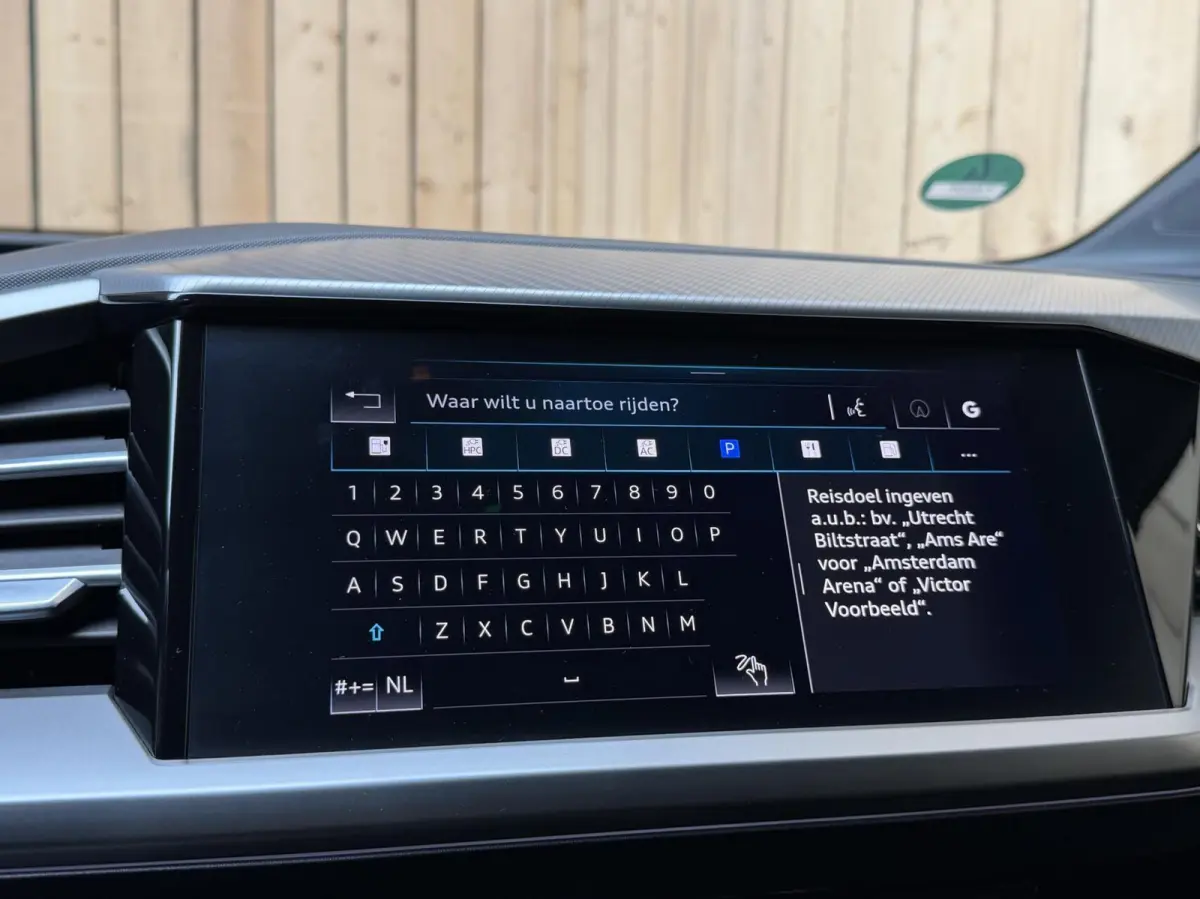 40 Advanced edition 77 kWh SoH 96,69% | Achteruitrijcamera | Apple CarPlay/Android Auto | Adaptieve cruise control | Climate control | Extra getint glas | LED verlichting | Parkeersensoren v