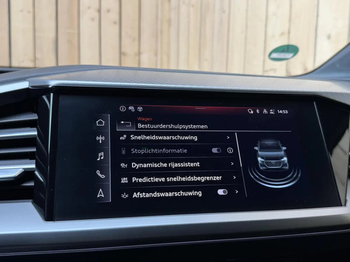 40 Advanced edition 77 kWh SoH 96,69% | Achteruitrijcamera | Apple CarPlay/Android Auto | Adaptieve cruise control | Climate control | Extra getint glas | LED verlichting | Parkeersensoren v