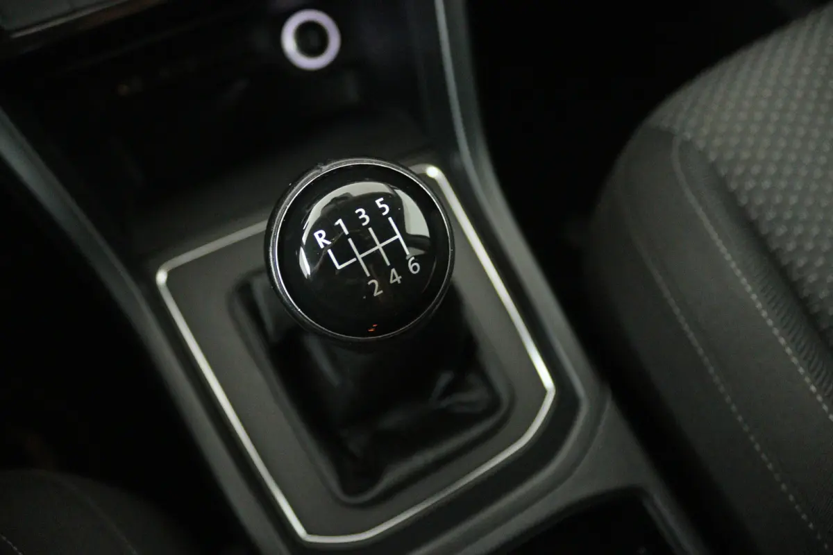 1.2 TSI Comfortline (CRUISE CONTROL, NAVIGATIE, CARPLAY, PARKEERSENSOREN)