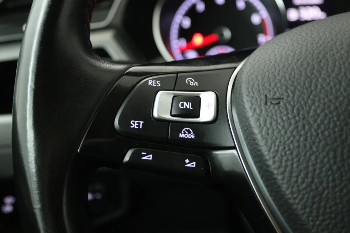 1.2 TSI Comfortline (CRUISE CONTROL, NAVIGATIE, CARPLAY, PARKEERSENSOREN)