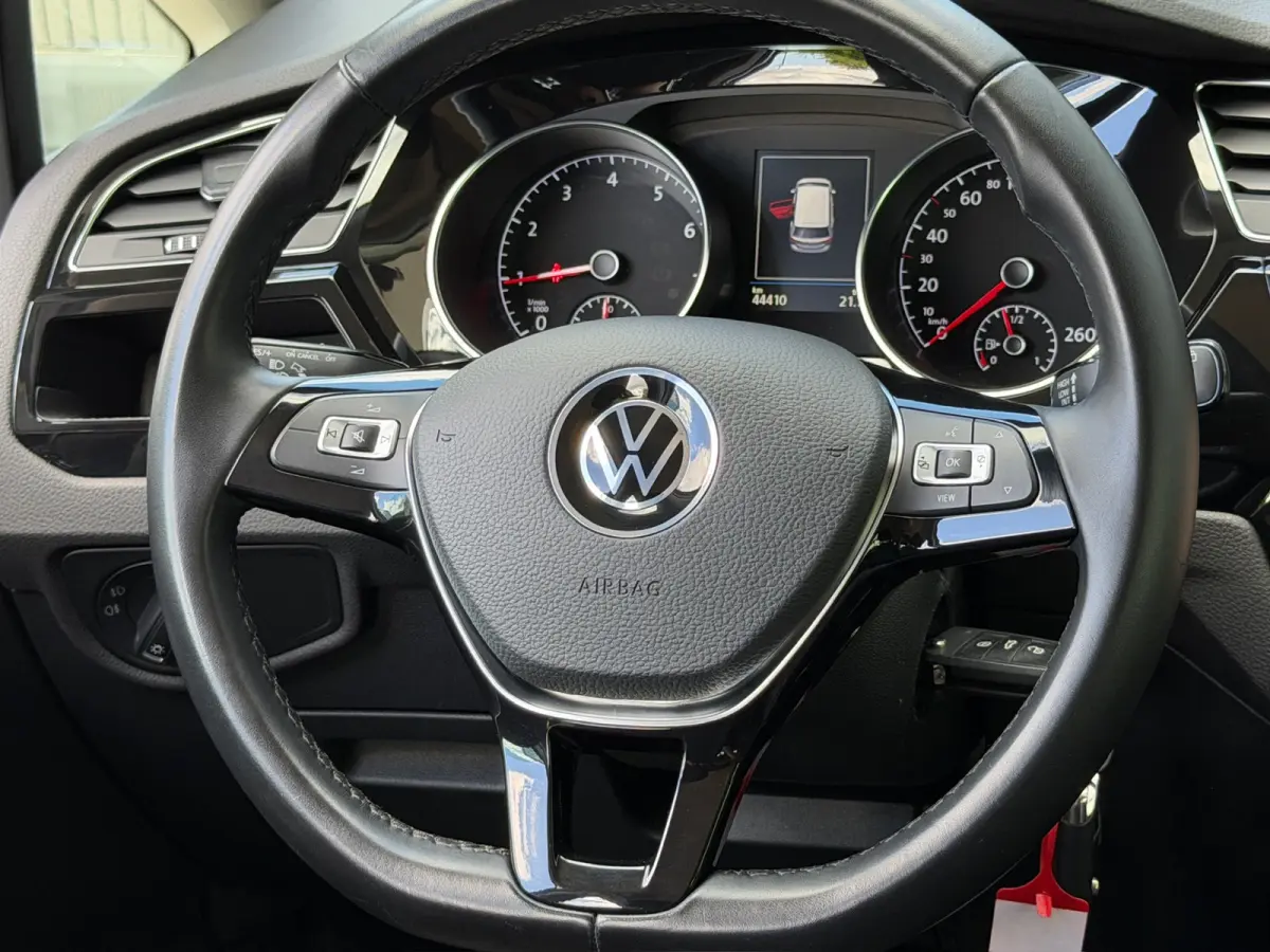 1.5 TSI 150pk Highline | Trekhaak | Led | Carplay | 17 Inch | Rijklaar incl. garantie