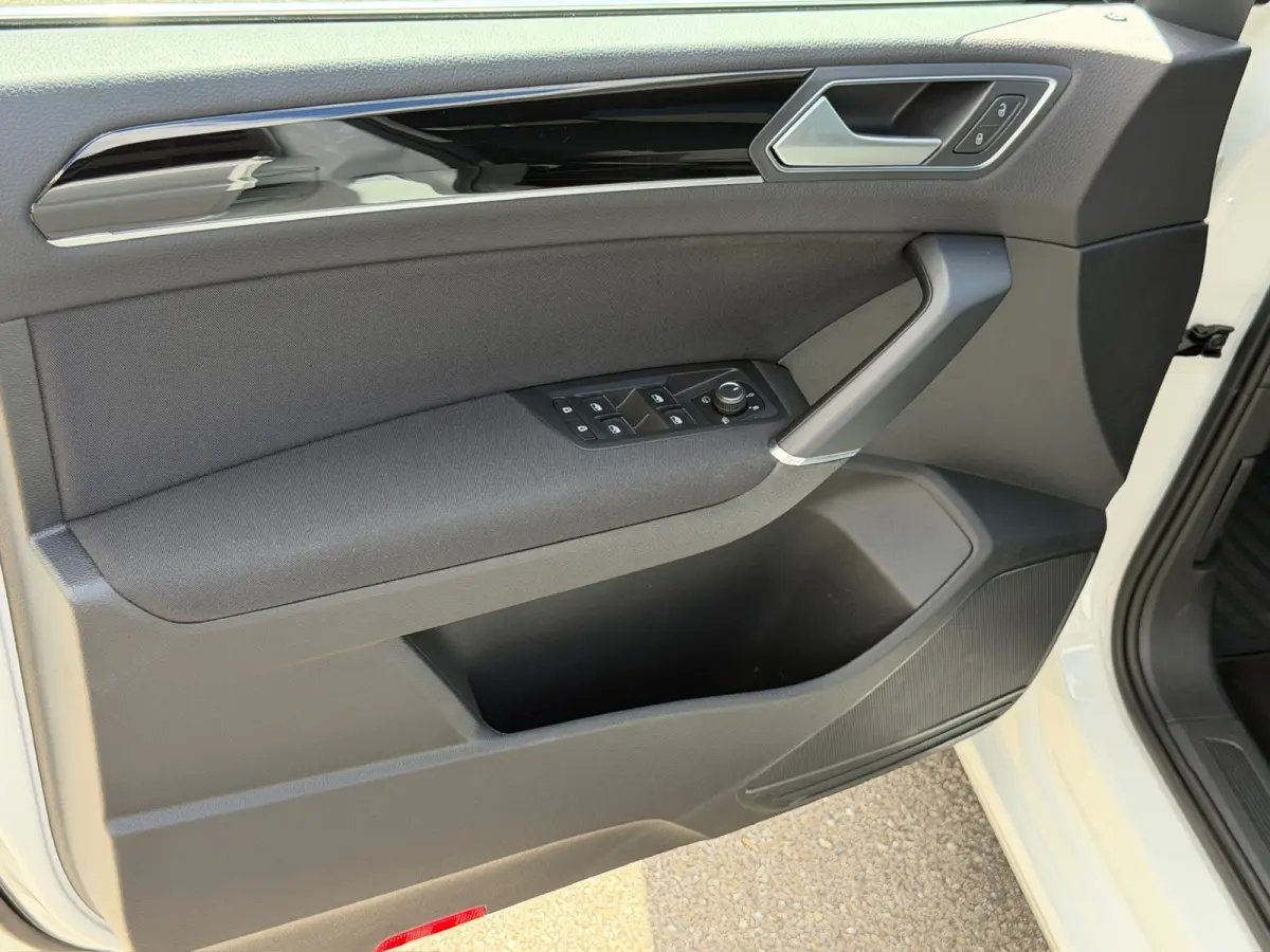 1.5 TSI 150pk Highline | Trekhaak | Led | Carplay | 17 Inch | Rijklaar incl. garantie