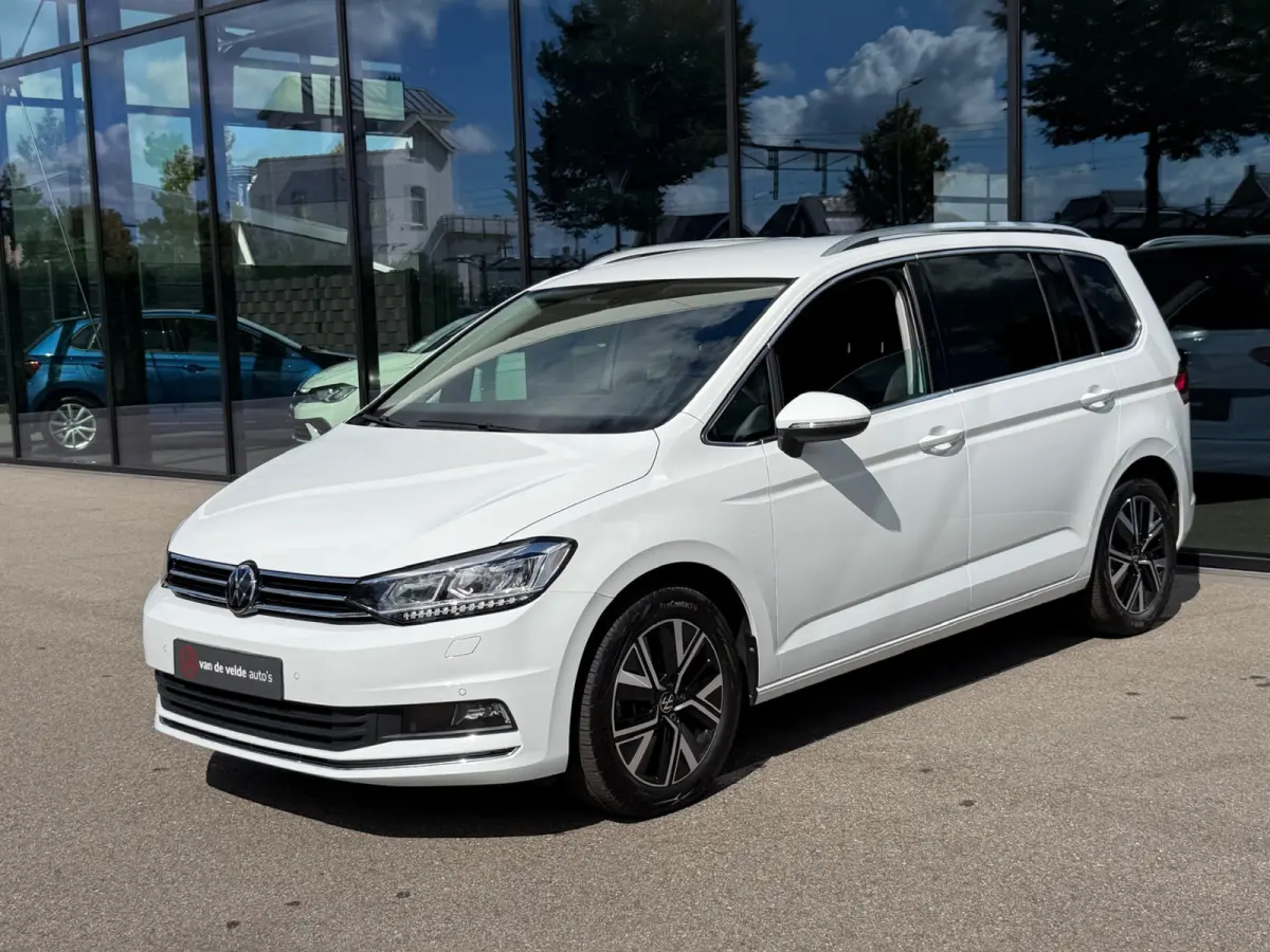 1.5 TSI 150pk Highline | Trekhaak | Led | Carplay | 17 Inch | Rijklaar incl. garantie