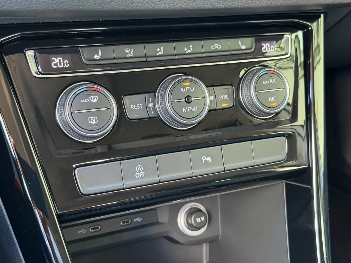 1.5 TSI 150pk Highline | Trekhaak | Led | Carplay | 17 Inch | Rijklaar incl. garantie