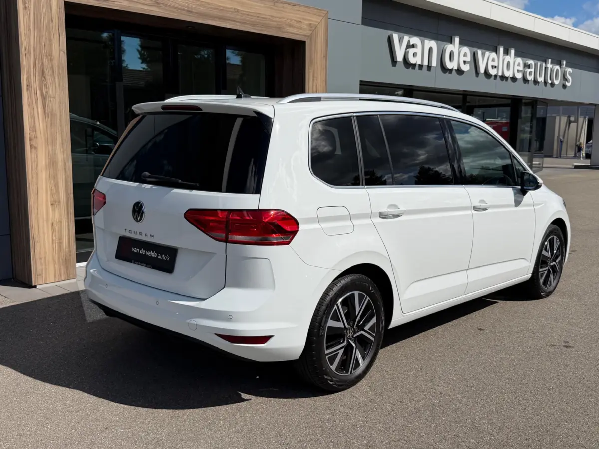 1.5 TSI 150pk Highline | Trekhaak | Led | Carplay | 17 Inch | Rijklaar incl. garantie