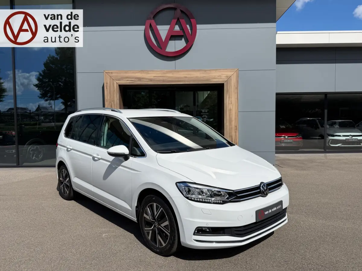 1.5 TSI 150pk Highline | Trekhaak | Led | Carplay | 17 Inch | Rijklaar incl. garantie