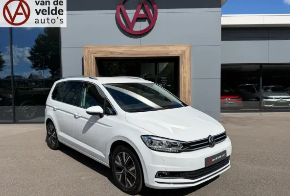 1.5 TSI 150pk Highline | Trekhaak | Led | Carplay | 17 Inch | Rijklaar incl. garantie