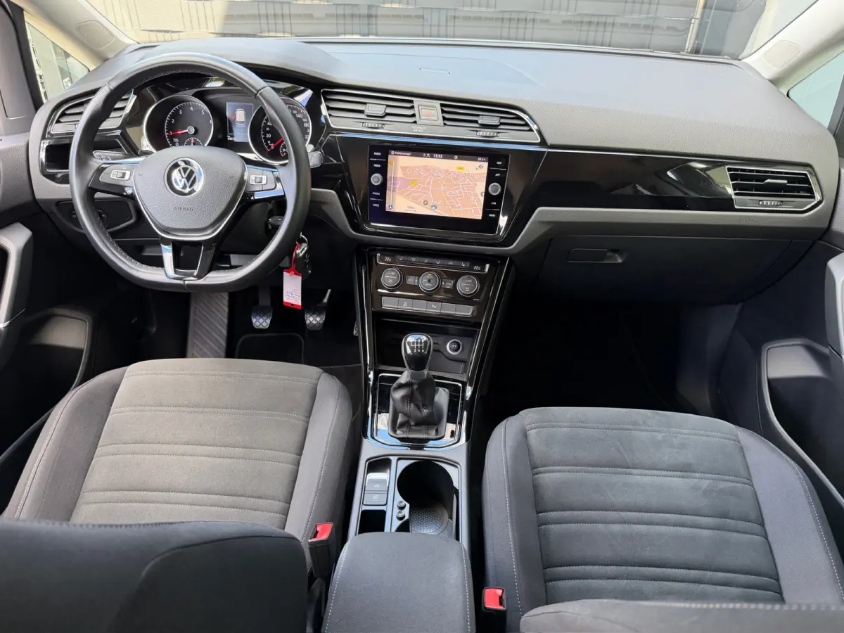 1.5 TSI 150pk Highline | Trekhaak | Led | Carplay | 17 Inch | Rijklaar incl. garantie