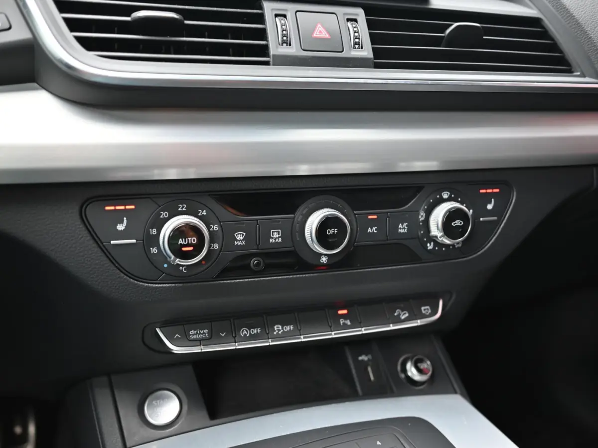 2.0 TFSI Quattro S-Line Edition | Stoel & Stuurwielverwarming | Camera | Adaptive Cruise | Lane Assist | Trekhaak | Matrix Led | 21'' Origineel | Automaat | Half Leder | Alcantara | Ambient 