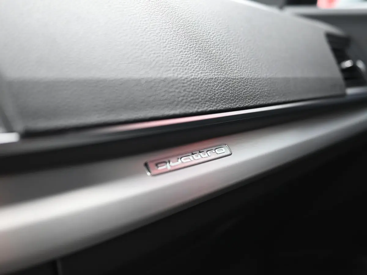 2.0 TFSI Quattro S-Line Edition | Stoel & Stuurwielverwarming | Camera | Adaptive Cruise | Lane Assist | Trekhaak | Matrix Led | 21'' Origineel | Automaat | Half Leder | Alcantara | Ambient 