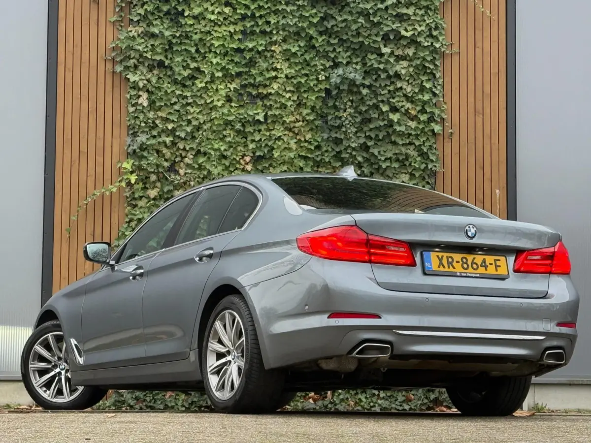 540i High Executive Edition|340PK|LEDER|360 CAMERA|HEAD UP DISPLAY