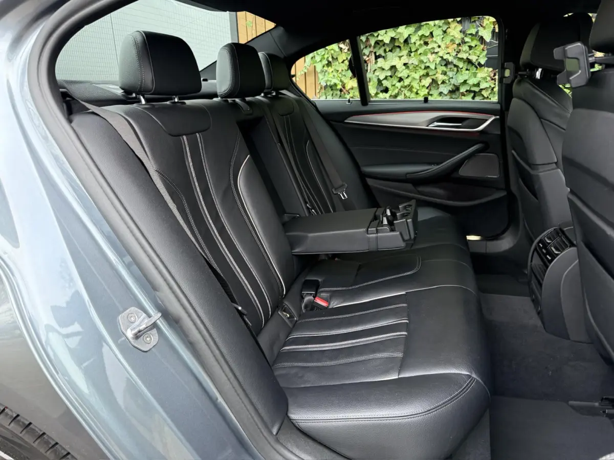 540i High Executive Edition|340PK|LEDER|360 CAMERA|HEAD UP DISPLAY