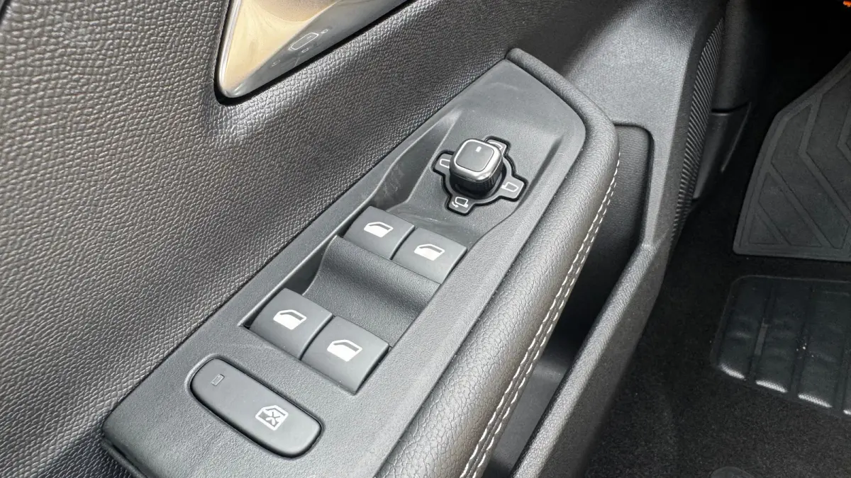 Astra-e Ultimate - | Achteruitrijcamera 180° | Adaptive Cruise control | Apple CarPlay en Android Auto ondersteuning