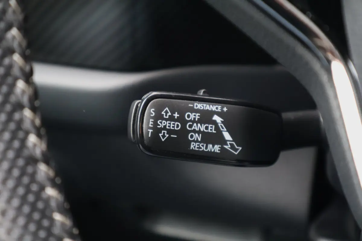 1.5 TSI Sportline Business 7p. | Trekhaak | Facelift | Camera | Virtual Cockpit | Adaptive Cruise | Stoelverwarming