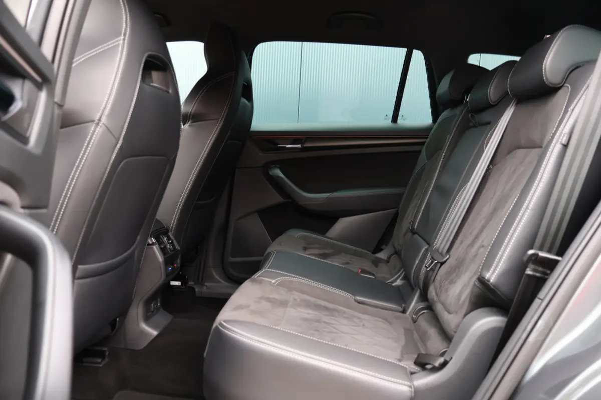 1.5 TSI Sportline Business 7p. | Trekhaak | Facelift | Camera | Virtual Cockpit | Adaptive Cruise | Stoelverwarming