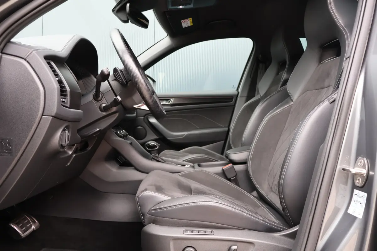 1.5 TSI Sportline Business 7p. | Trekhaak | Facelift | Camera | Virtual Cockpit | Adaptive Cruise | Stoelverwarming