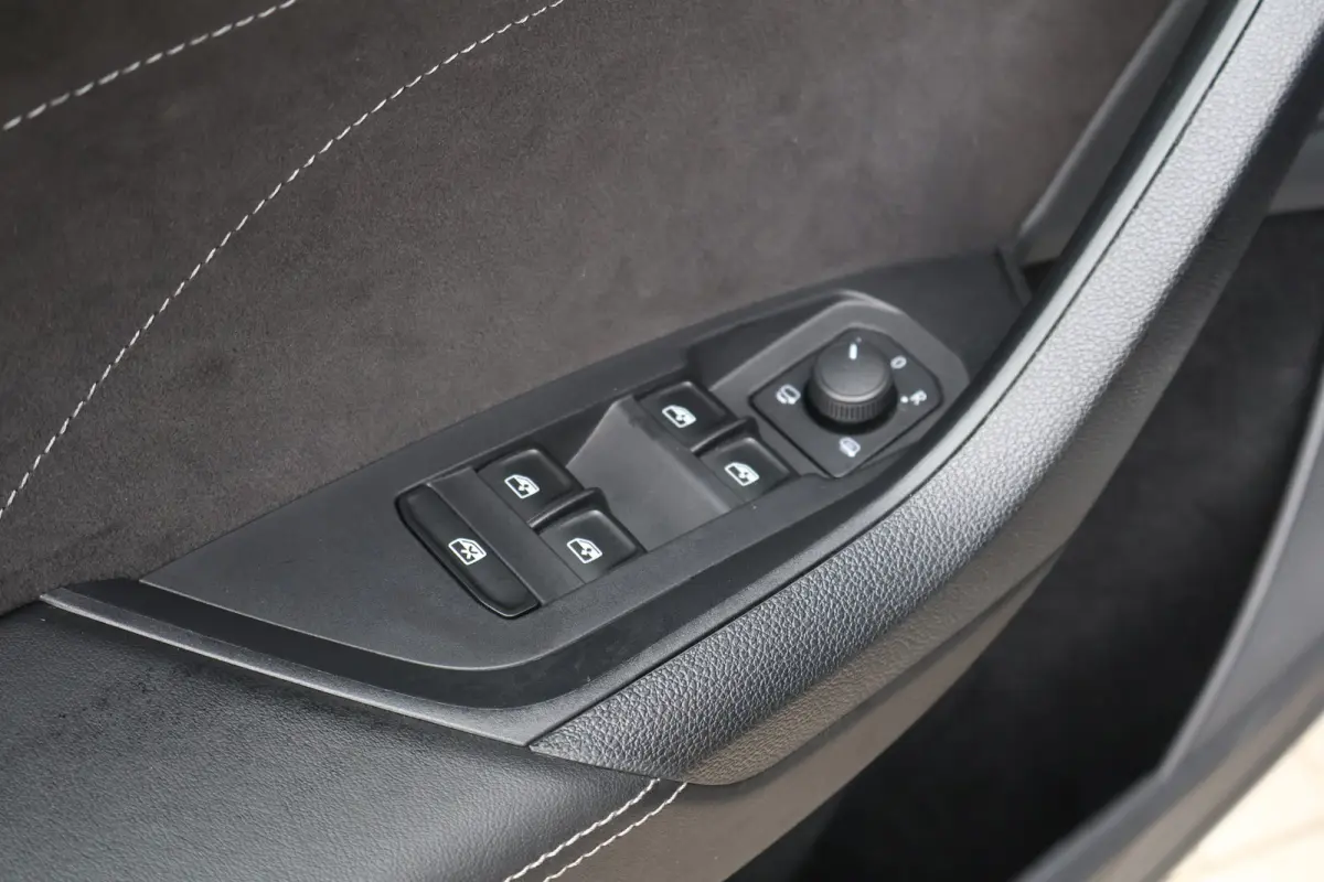 1.5 TSI Sportline Business 7p. | Trekhaak | Facelift | Camera | Virtual Cockpit | Adaptive Cruise | Stoelverwarming