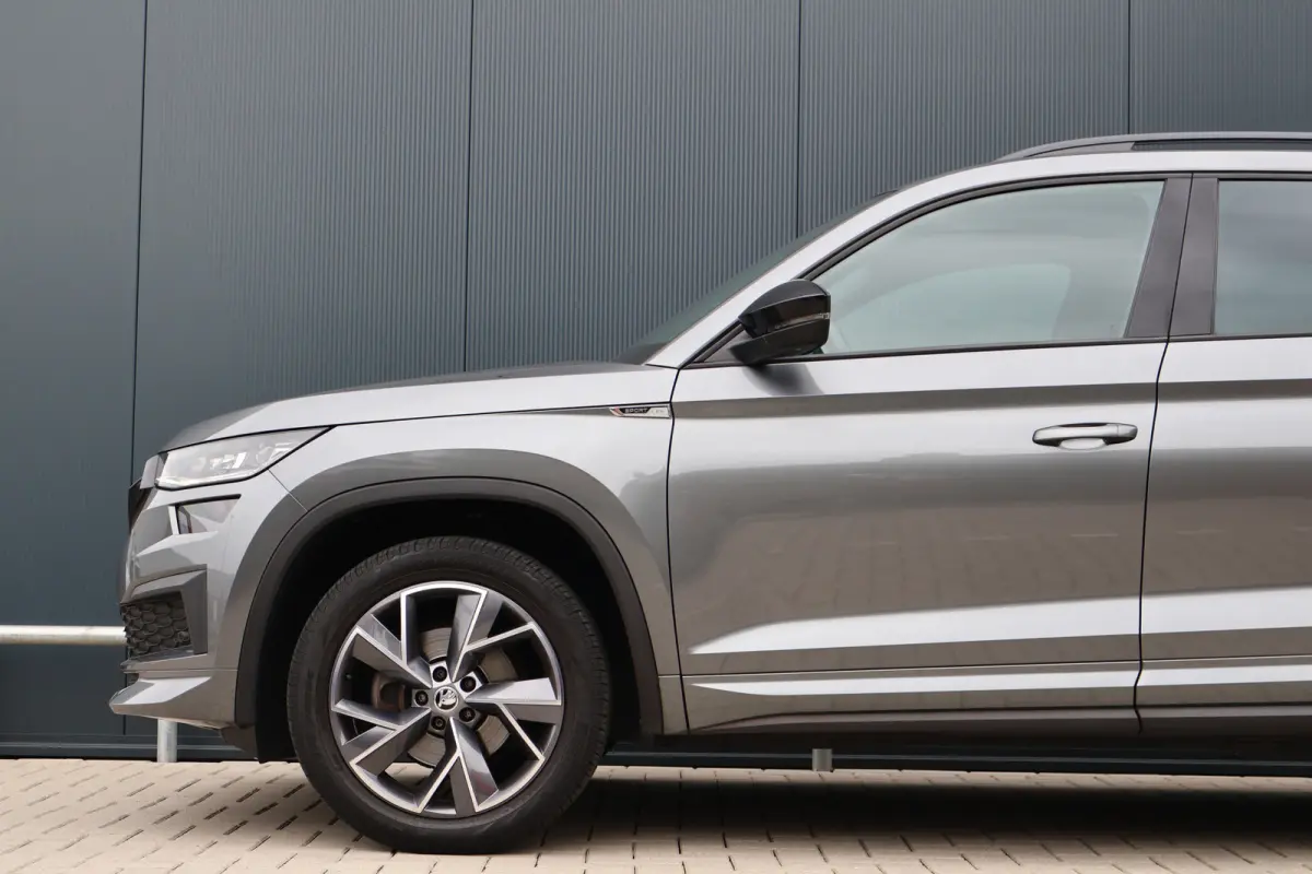 1.5 TSI Sportline Business 7p. | Trekhaak | Facelift | Camera | Virtual Cockpit | Adaptive Cruise | Stoelverwarming