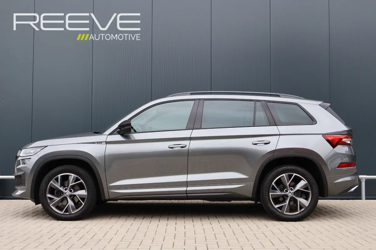 1.5 TSI Sportline Business 7p. | Trekhaak | Facelift | Camera | Virtual Cockpit | Adaptive Cruise | Stoelverwarming