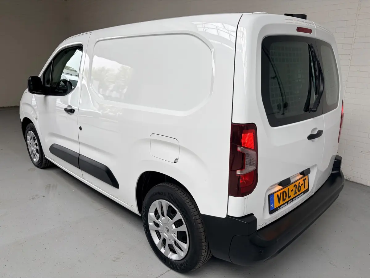 Servicewagen 1.5 BlueHDI 100pk euro61 L1H1 BOTT inrichting, Victron omvormer v230, Standkachel, RIJKLAARPRIJS!