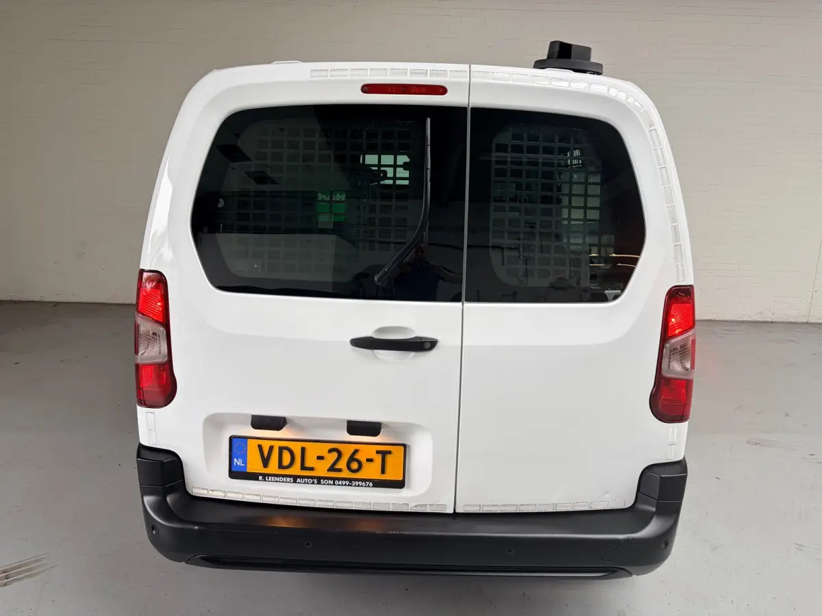 Servicewagen 1.5 BlueHDI 100pk euro61 L1H1 BOTT inrichting, Victron omvormer v230, Standkachel, RIJKLAARPRIJS!
