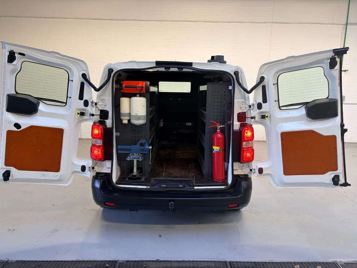 Servicewagen 1.6 BlueHDI 95pk euro6 L2H1 V230 omvormer BOTT inrichting Standkachel Trekhaak 2000KG, RIJKLAARPRIJS!