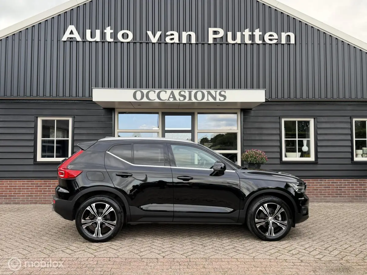 2.0 B4 AWD Inscription / Trekhaak / LED / Leder /