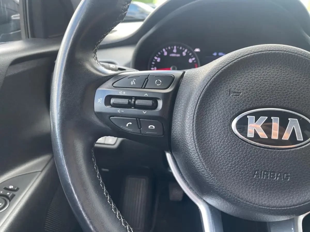 1.0 TGDI DynamicLine | Navigatie | Keyless | Cruise control | Apple Carplay/Android Auto