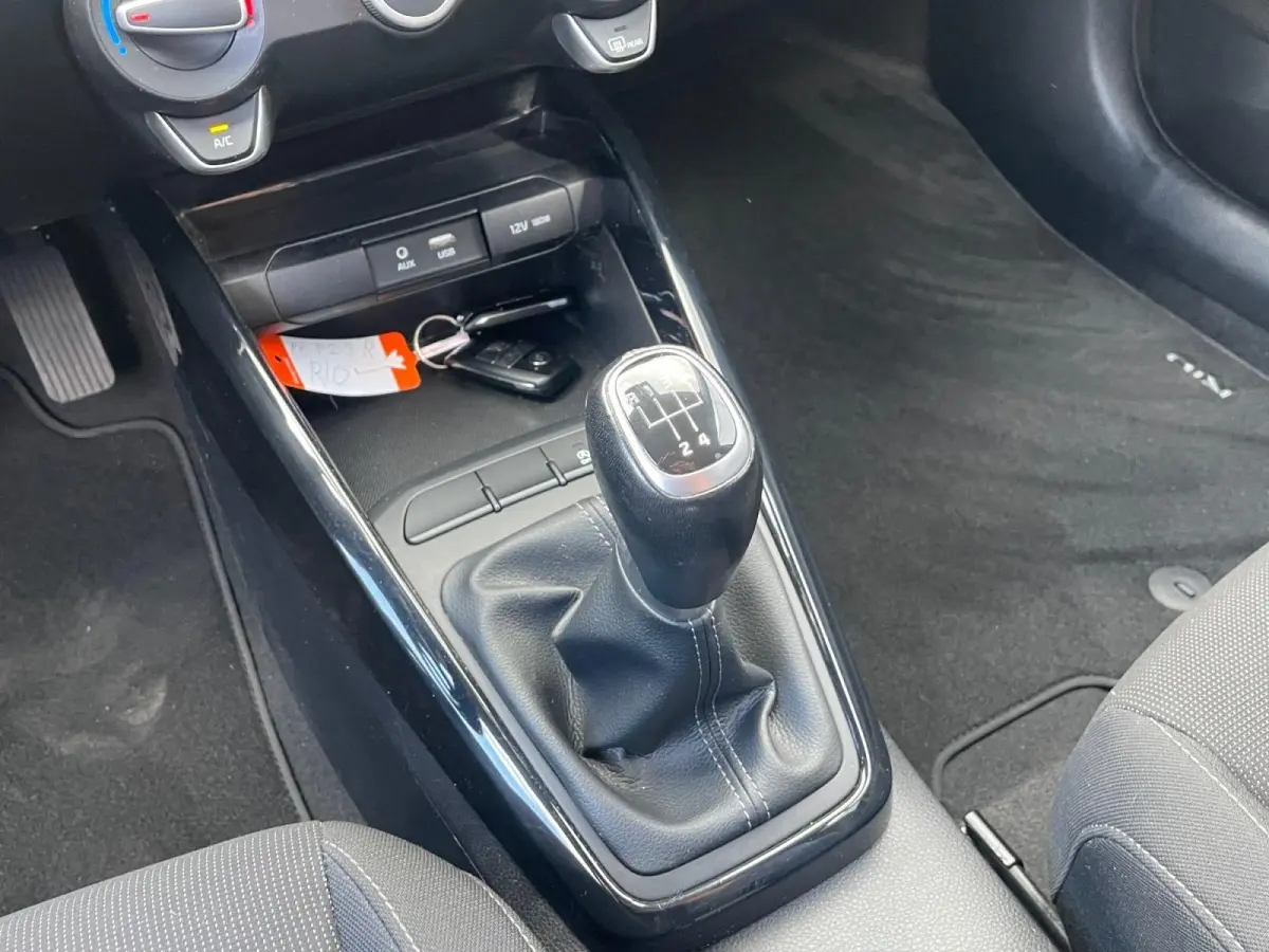 1.0 TGDI DynamicLine | Navigatie | Keyless | Cruise control | Apple Carplay/Android Auto