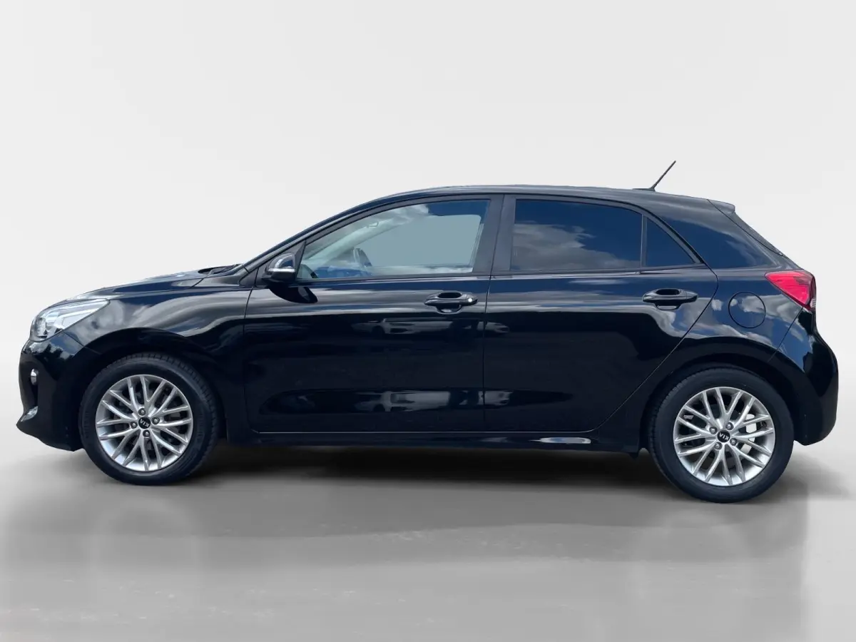 1.0 TGDI DynamicLine | Navigatie | Keyless | Cruise control | Apple Carplay/Android Auto