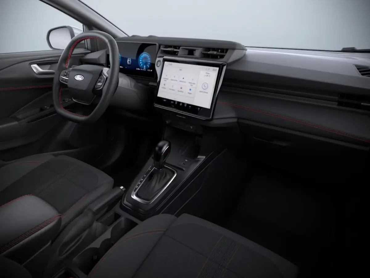 1.0 EcoBoost ST-Line | Achteruitrijcamera | All Weather banden | Armsteun voor