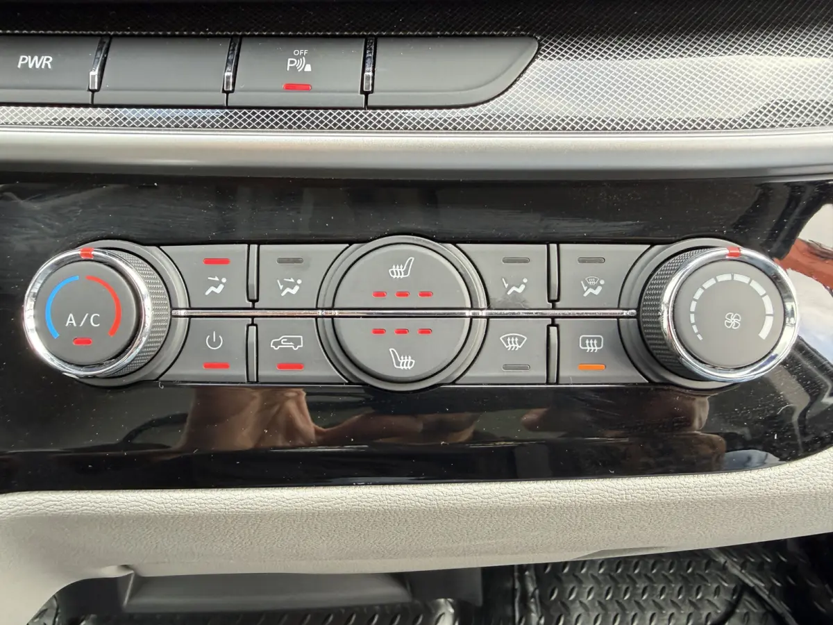 65kWh 204PK Elektrisch! 171km WLTP Elektrische Bakwagen Achterdeuren Airco ACC Carplay Camera Parkeersensoren Voor Meubelbak Koffer
