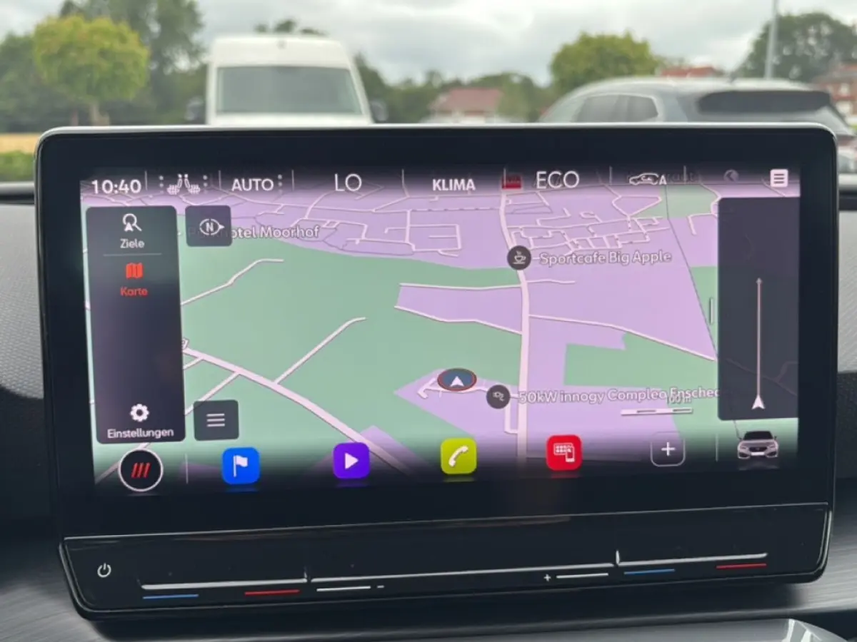 1.4 TSI e-HYBRID ACC/DCC/CAMERA/MATRIX/NAVI